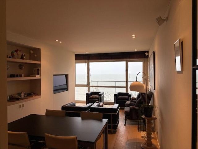 Modern Two-bedroom With Breathtaking Views And Two Charming Terraces T39 Apartmán