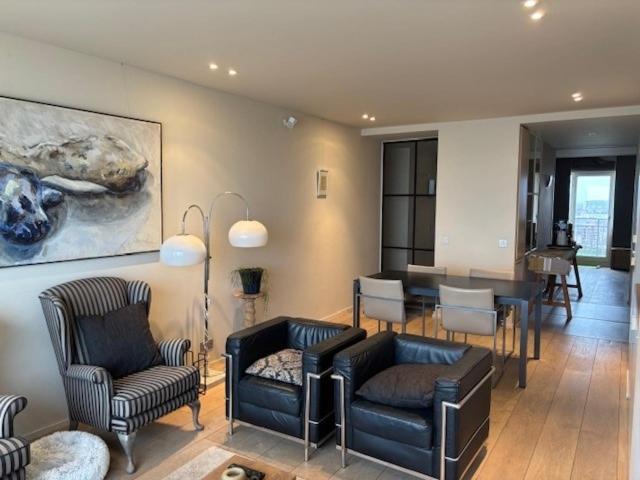 Modern Two-bedroom With Breathtaking Views And Two Charming Terraces T39 Apartmán Ostende